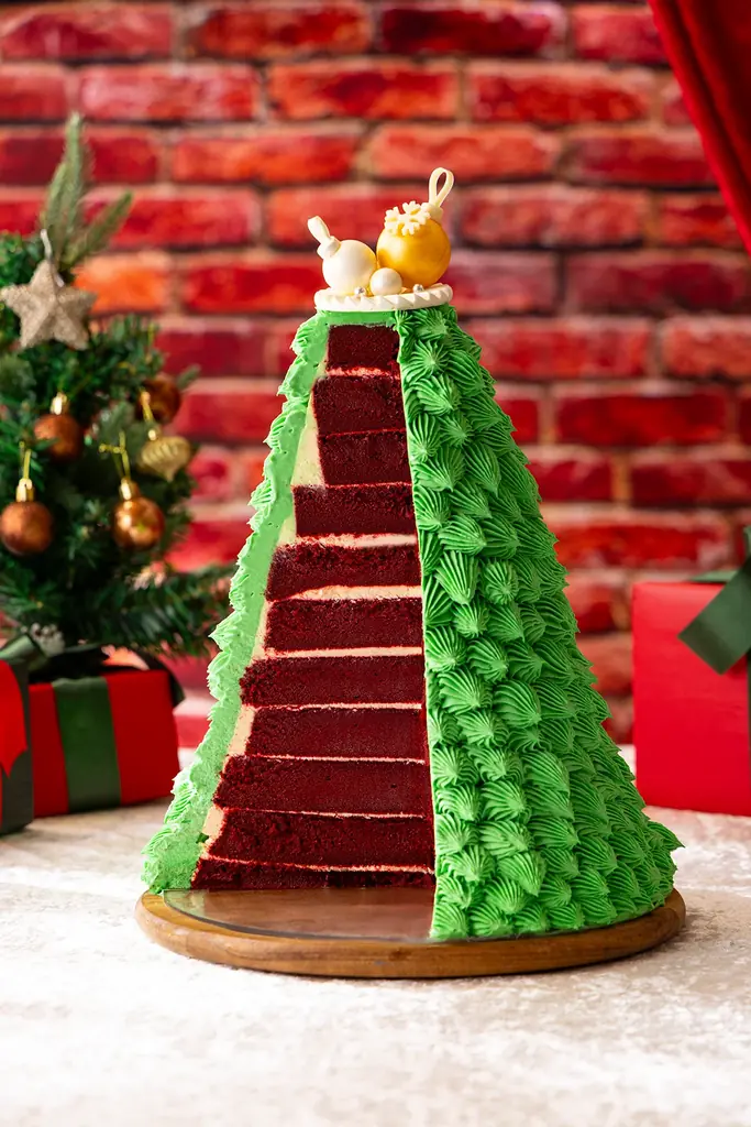 ヒルトン名古屋　ヨーロッパのクリスマス絵本をめくるような、心温まる物語「クリスマススイーツビュッフェ & アフタヌーンティー」11月5日（木）～12月27日（日）開催 画像 3