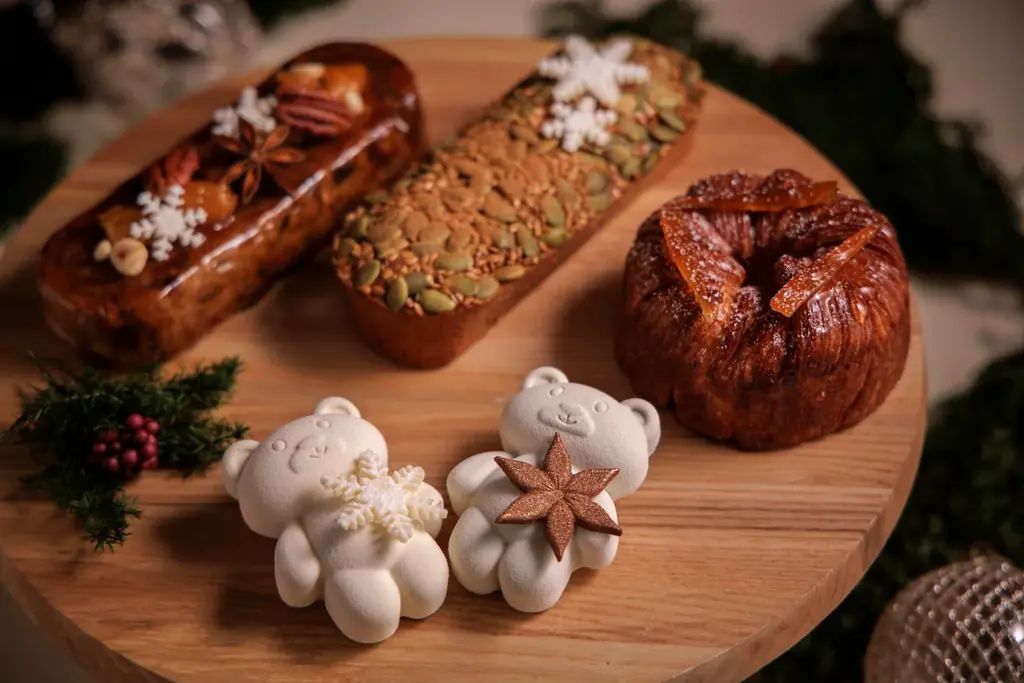 【フォーシーズンズホテル東京大手町】クリスマスケーキ「エトワール ショコラ」10月1日（木）より予約受付開始 画像 3