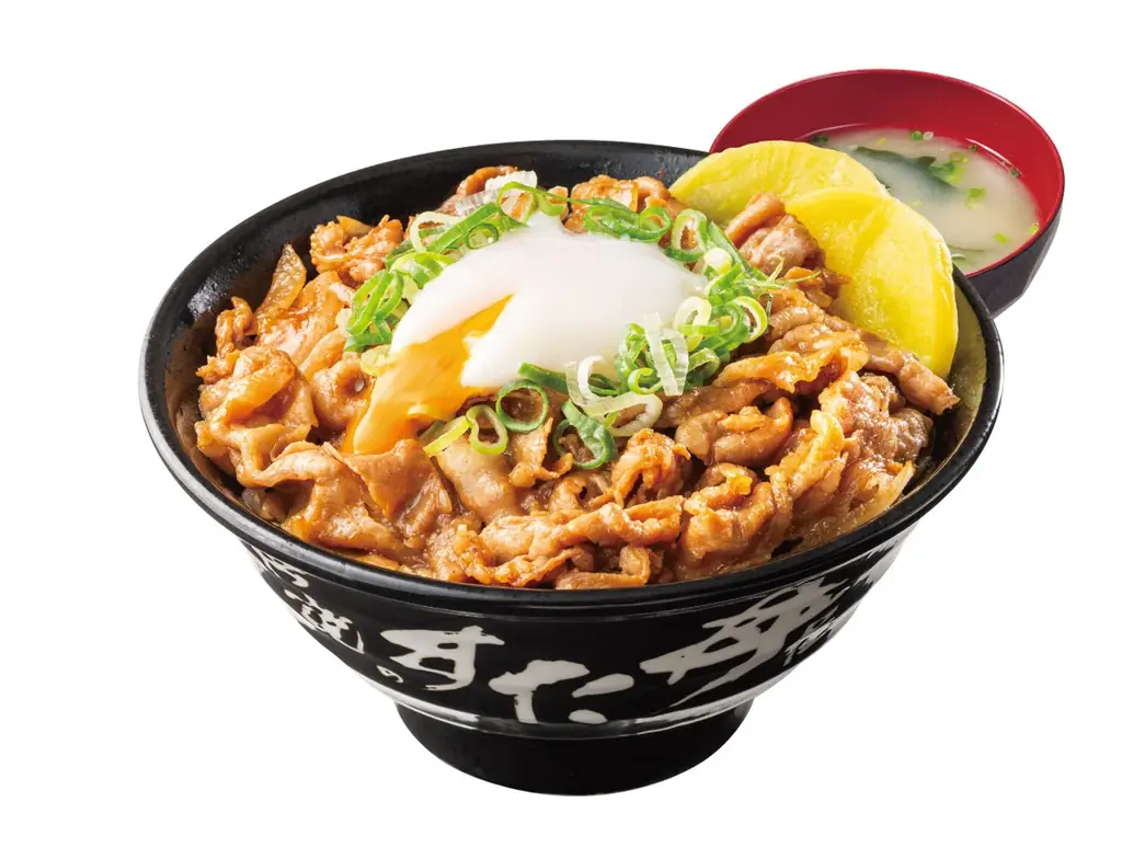 「伝説のすた丼屋」10月1日グランドメニュー改定！海外で育てた甘口醤油の『温玉新味すた丼』を全国展開、3週間で3万食突破の『チャーハン』も定番化！ 画像 2