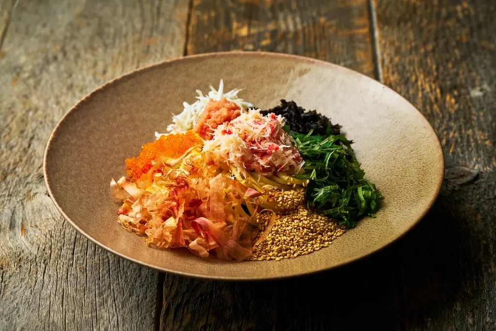 【8種の具材×店内仕込みだし×発酵バター】PISOLAがつくる秋の「究極のたらこパスタ 厳選だし仕立て」 が10月1日から限定販売 画像 5