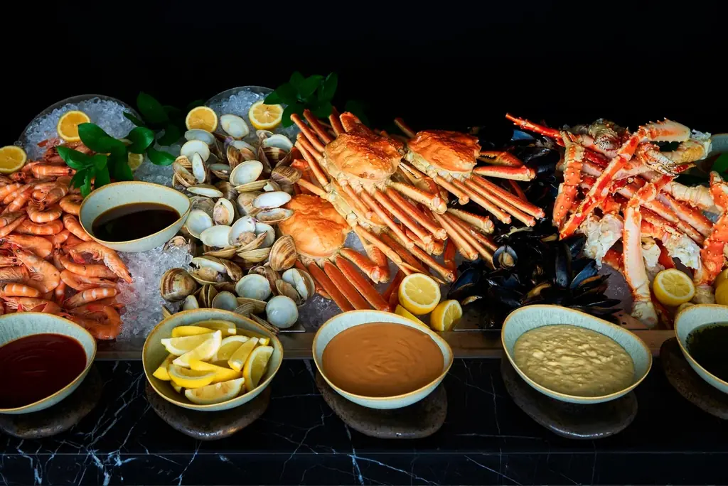 【フェアモント東京】クリスマスシーズンを華やかに彩る特別メニューと限定宿泊パッケージ10月1日（木）より予約開始 画像 2