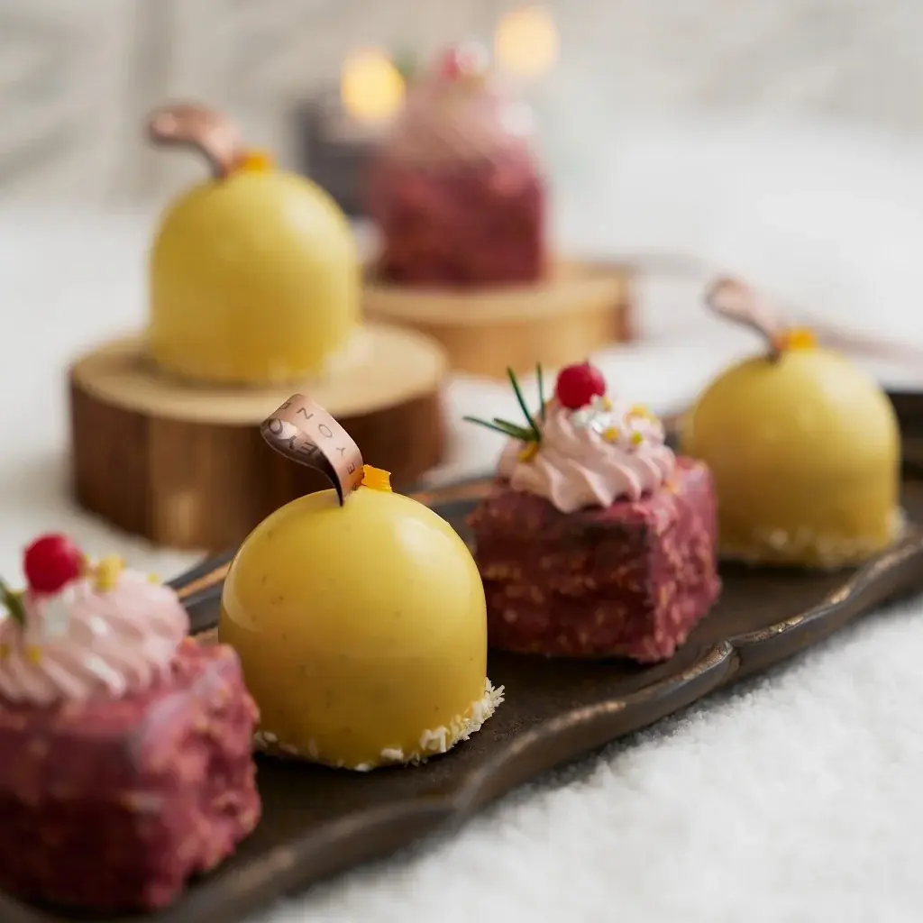 【BEYOND SWEETS】全メニュー小麦・白砂糖不使用のクリスマスケーキ　今年は「ベリーガトーショコラ」「バニーユ」が初登場！「BEYOND SWEETS クリスマス2026」のご案内 画像 7