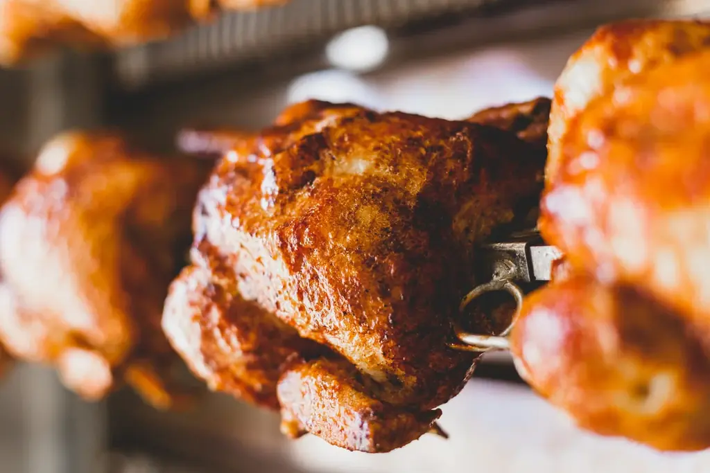 福岡のローストチキン専門店「Mr.ROAST CHICKEN」、2026年クリスマス限定商品の予約を10月1日開始！店頭受取＆“凍眠”冷凍で全国へ 画像 2