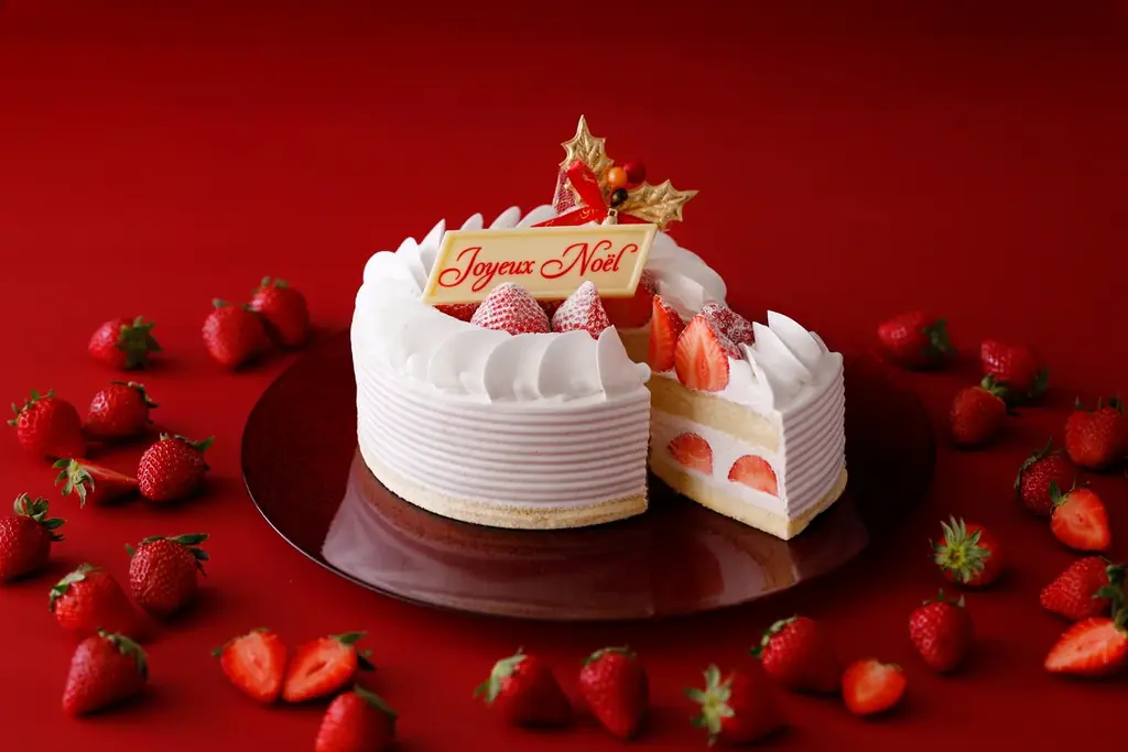 本日（10/1）よりご予約開始！ 聖夜を華やかに彩る最高峰の”クリスマスケーキ2026” 画像 3