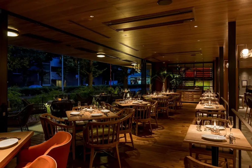 白金台駅徒歩5分「THE Tender HOUSE DINING」プラチナ通りの洗練されたモダンダイニングでクリスマス限定ディナー 画像 2