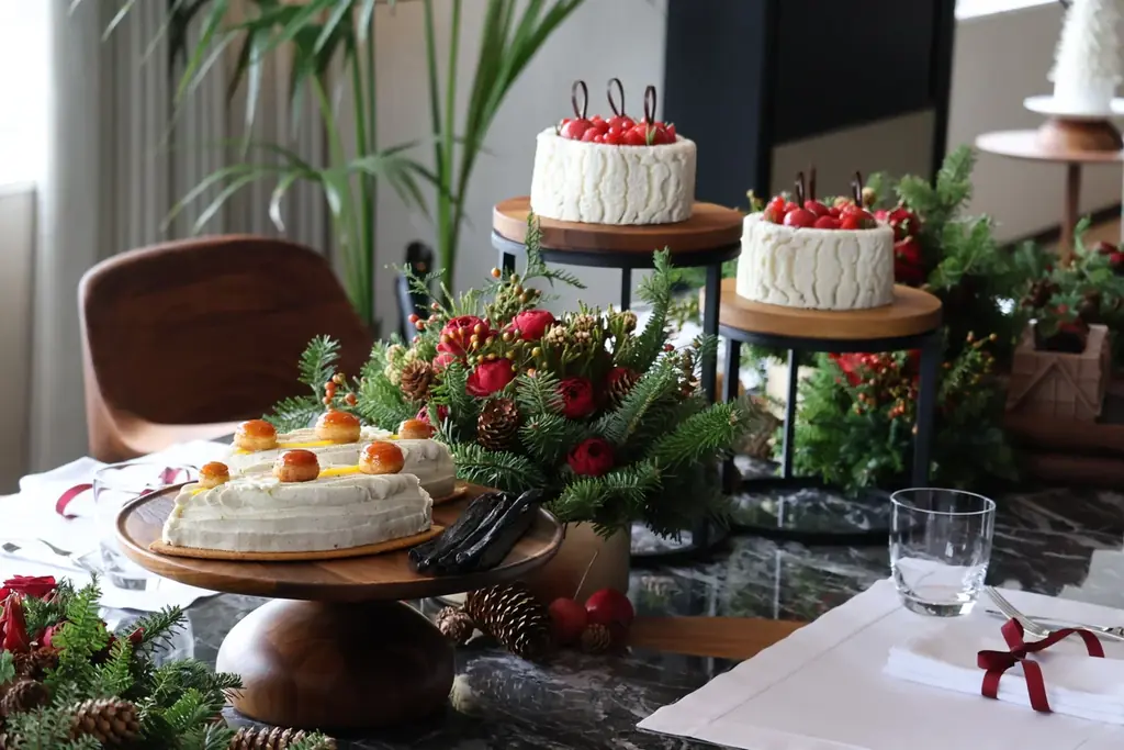 パーク ハイアット 東京　クリスマスケーキ ＆ ホリデーセレクション 2026のご案内 画像 1