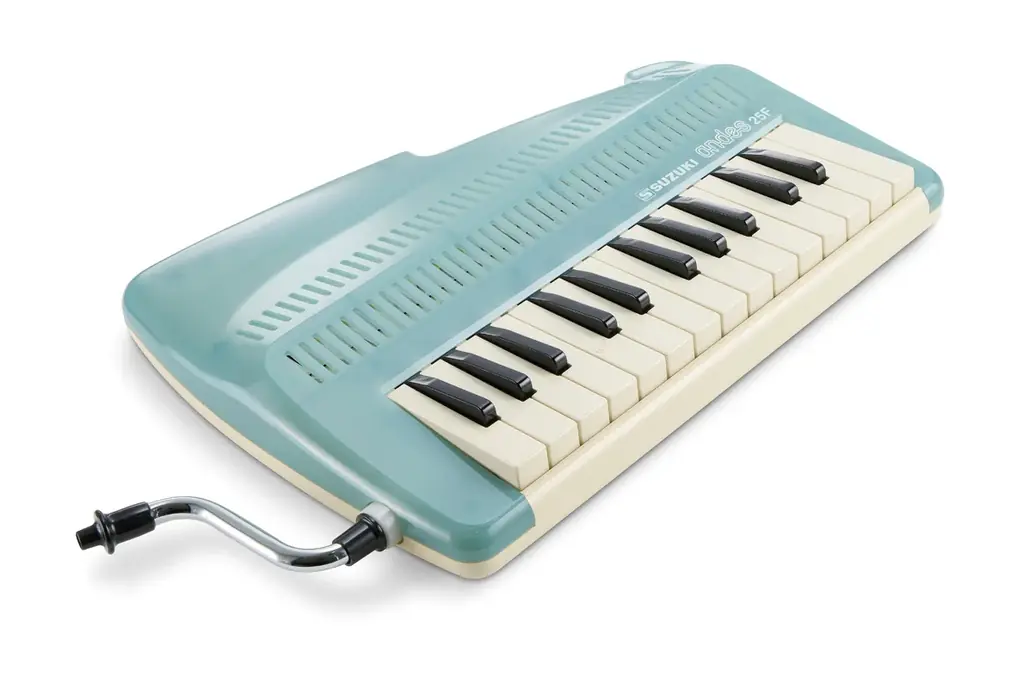 笛の音が鳴る鍵盤楽器「鍵盤リコーダー アンデス25F」。リミテッドカラー「Frost Green（フロストグリーン）」発売。/鈴木楽器製作所 画像 2
