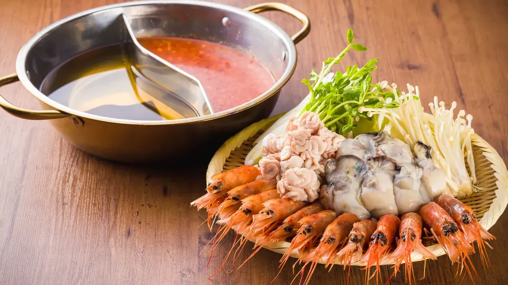 海老・牡蠣・白子・あん肝を贅沢に味わう！冬季限定「痛風しゃぶしゃぶ」が10月5日解禁！10月中の早期予約で年内分が1,000円引きに【酒と肴 蔵のや 新橋店】 画像 3