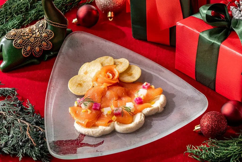 ヒルトン名古屋　ヨーロッパ各国の伝統料理で祝う「クリスマス・ニューイヤーランチ&ディナービュッフェ」を開催 画像 17