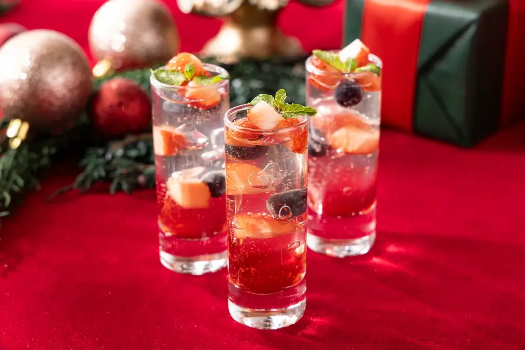 ヒルトン名古屋　ヨーロッパ各国の伝統料理で祝う「クリスマス・ニューイヤーランチ&ディナービュッフェ」を開催 画像 27