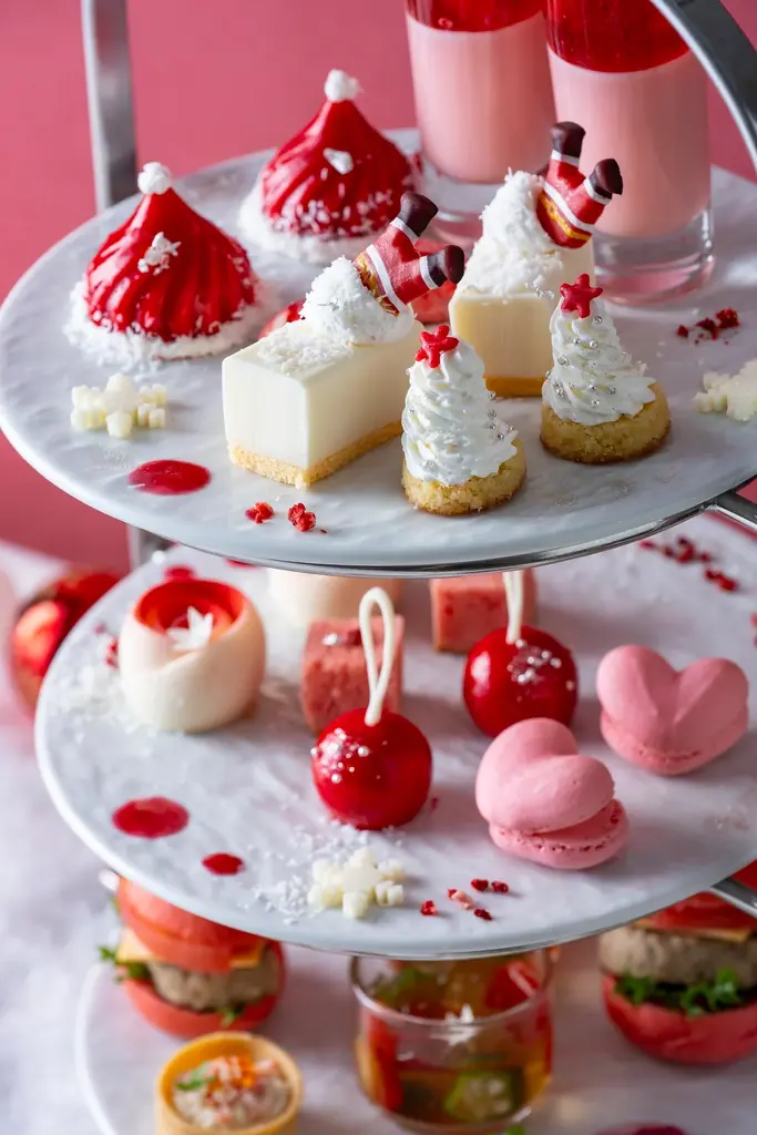 【びわ湖大津プリンスホテル】赤と白で彩る心ときめくホリデーシーズン 「Christmas Afternoon Tea」を販売 画像 4