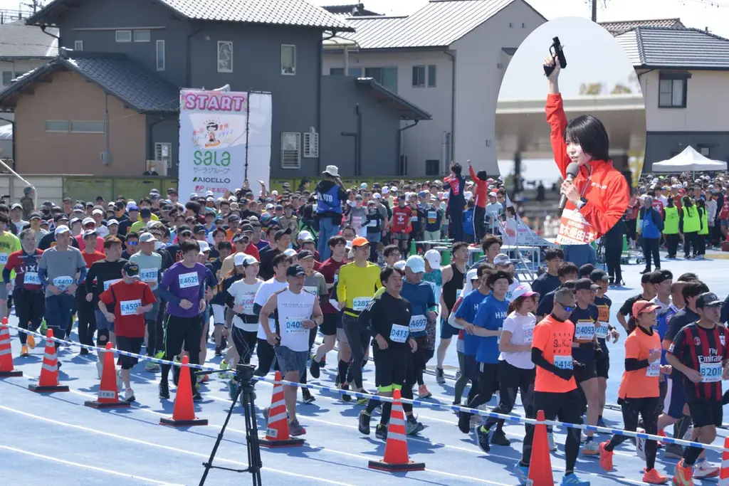 【愛知県豊橋市】市電と並走できる！「鈴木亜由子杯 穂の国・豊橋ハーフマラソン2027」一般エントリーが10月6日スタート 画像 1