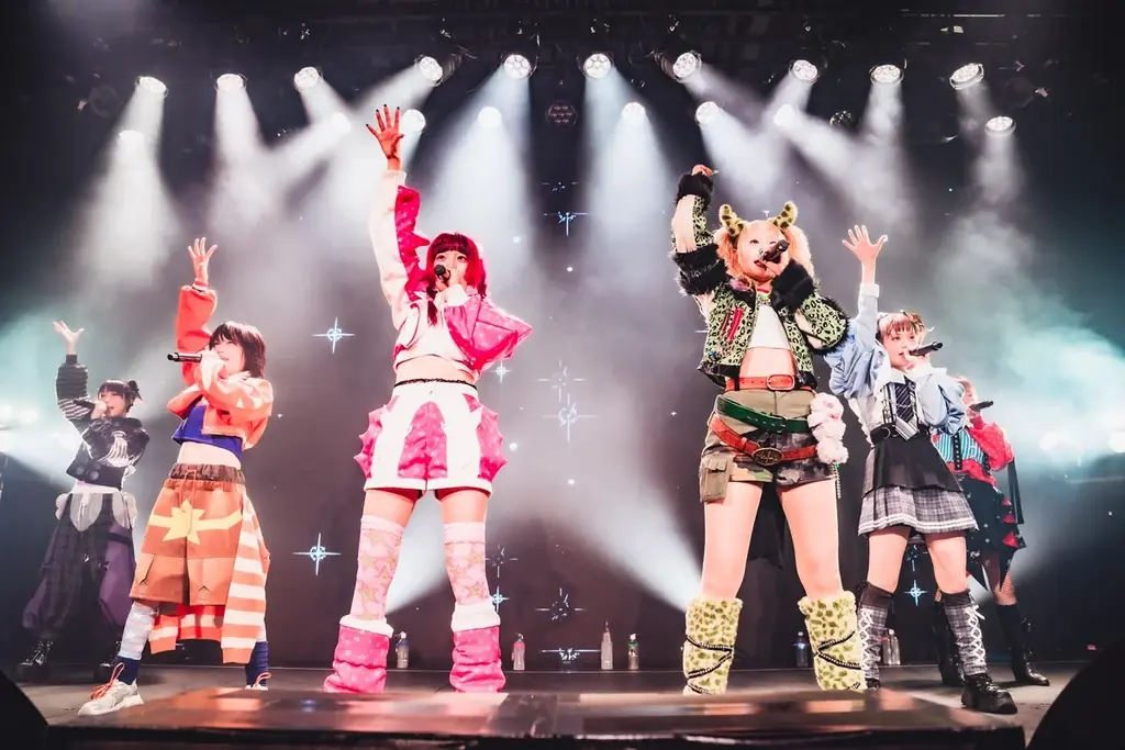 「ゆるめるモ！」 結成15年目突入＆新会社独立を記念したワンマンライブ「インデペンデンス・デイ」開催！ 画像 9