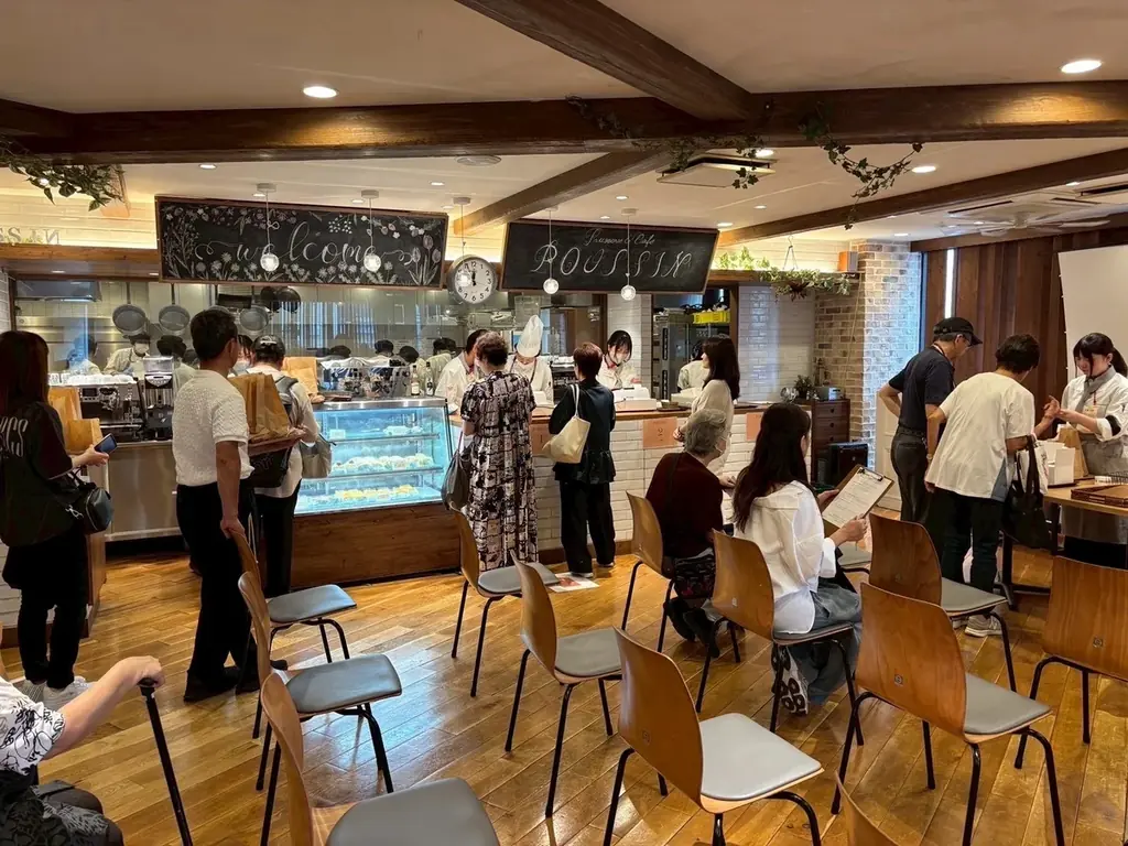製菓専門学生が運営する学内店舗～Café＆Patisserie POUSSIN～がオープン【横浜スイーツ＆カフェ専門学校】 画像 5
