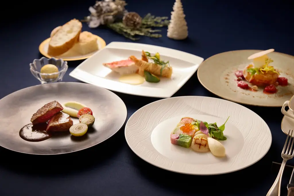 Dining Restaurant「BAY GRILL」By Yokohama Royal Park Hotel Christmasランチ＆ディナー2026 画像 1