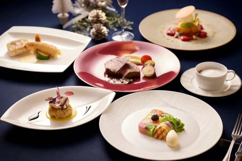 Dining Restaurant「BAY GRILL」By Yokohama Royal Park Hotel Christmasランチ＆ディナー2026 画像 3
