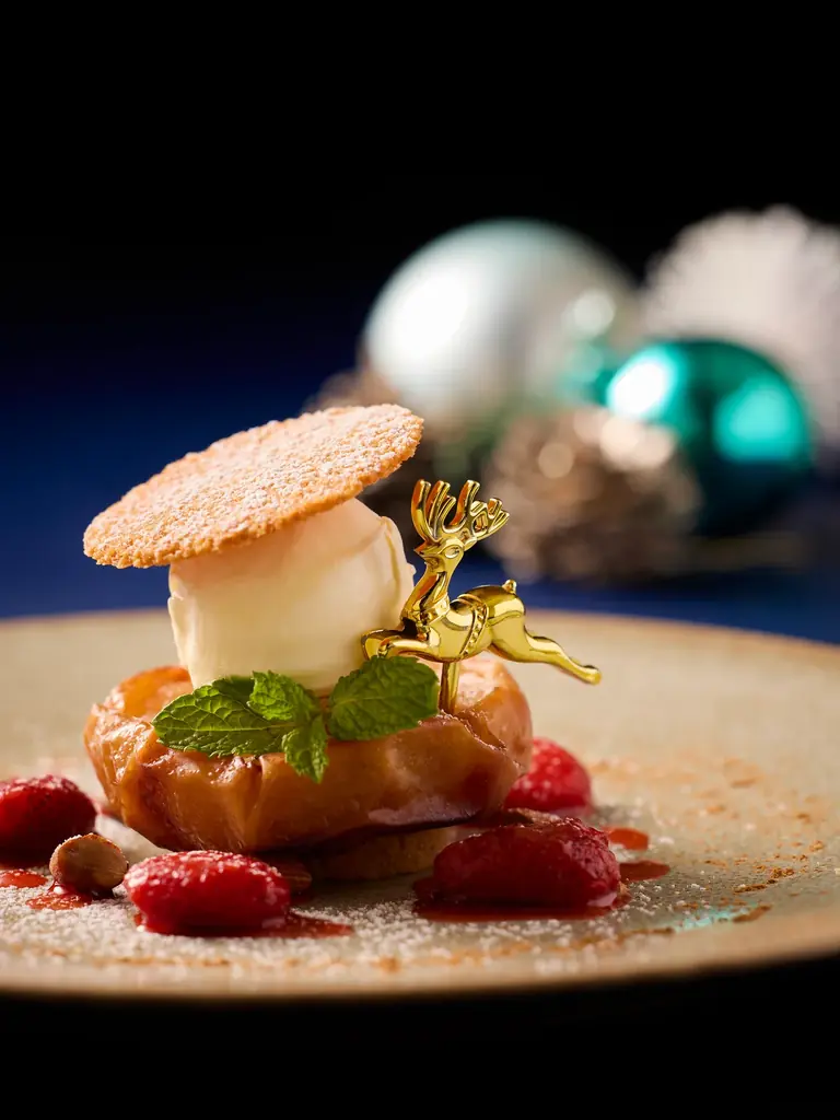 Dining Restaurant「BAY GRILL」By Yokohama Royal Park Hotel Christmasランチ＆ディナー2026 画像 4