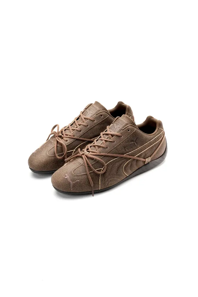 「PUMA x ROSÉ」コレクションより新たな「SPEEDCAT」が登場起毛感のあるヌバックレザーを採用した「SPEEDCAT VTG」を10月8日（木）より発売 画像 4