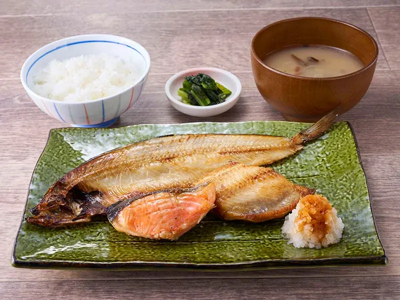 米価格高騰で一時休止していた「ご飯大盛り無料」を再開！てんぐ大ホール・湊や磯吉食堂で実施 画像 9