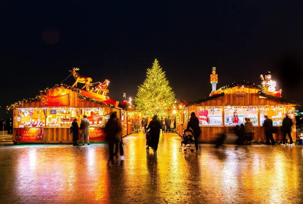 【ザ・カハラ・ホテル＆リゾート 横浜】フェスティブシーズンの横浜の華やぎを巡る旅へ「『Christmas Market in 横浜赤レンガ倉庫』優先入場ペアチケット（プレミアムマグカップ付）ステイ」 画像 8