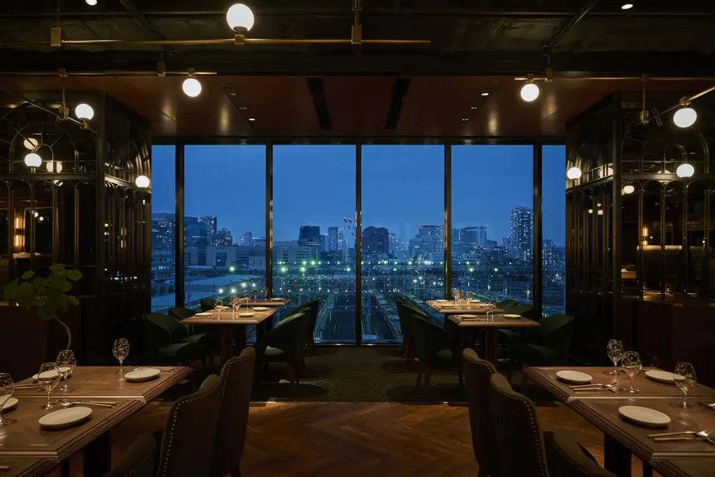 大井町トラックス「The TAILOR YARD MAIN DINING」話題の新ランドマークで珠玉のフレンチ。クリスマス限定ディナー登場 画像 2