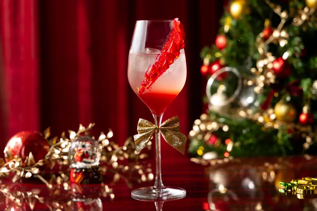 いちごとベリーが彩るクリスマスアフタヌーンティーが登場！あまおうをたっぷり使ったクリスマスリースプレートや、濃厚アップルキャラメルなど 画像 3
