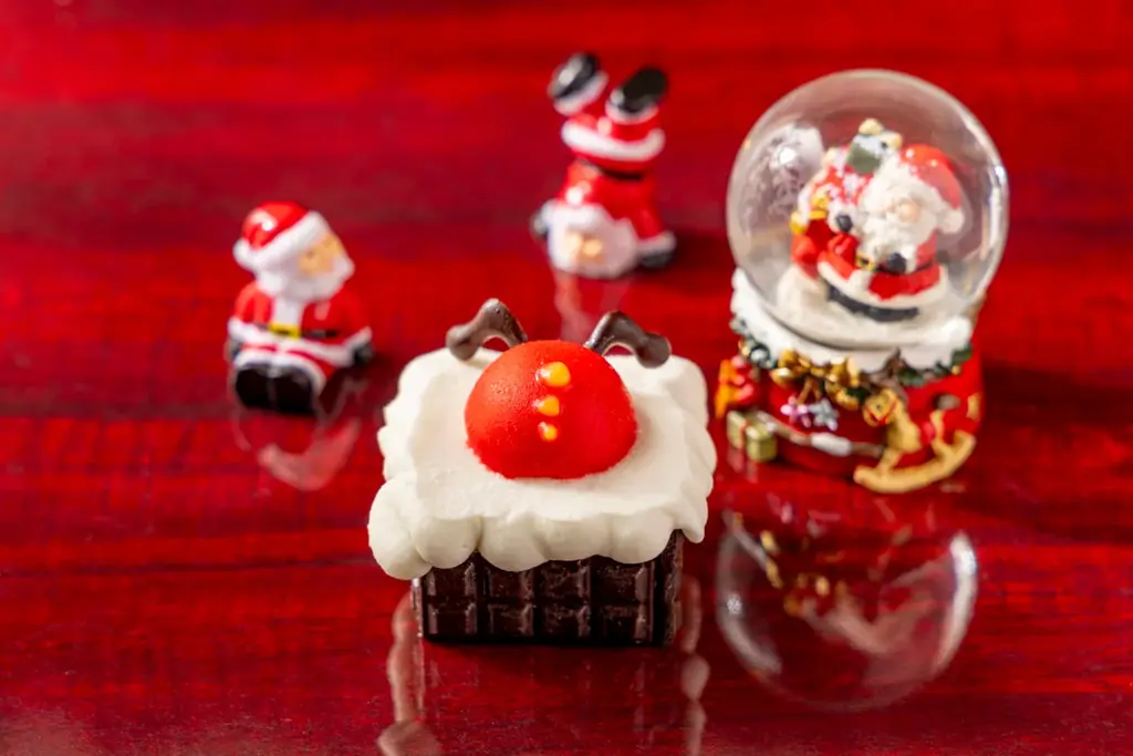 いちごとベリーが彩るクリスマスアフタヌーンティーが登場！あまおうをたっぷり使ったクリスマスリースプレートや、濃厚アップルキャラメルなど 画像 4