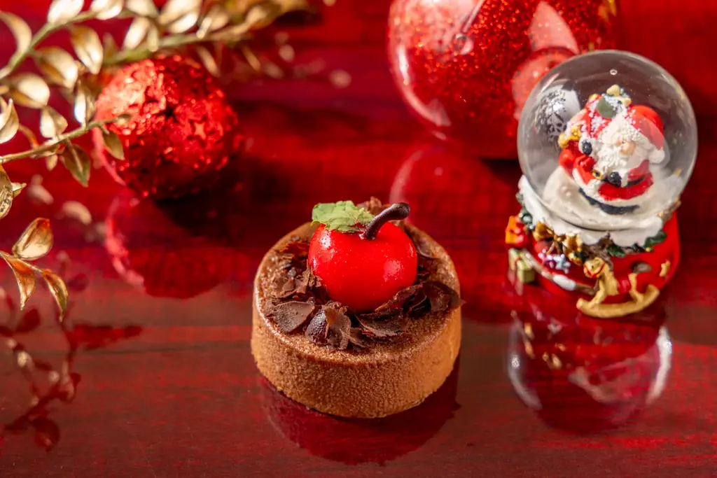 いちごとベリーが彩るクリスマスアフタヌーンティーが登場！あまおうをたっぷり使ったクリスマスリースプレートや、濃厚アップルキャラメルなど 画像 6