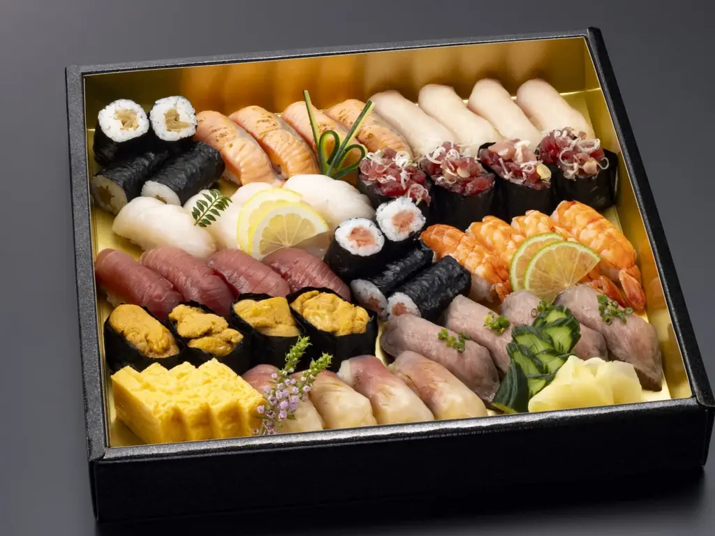 【ホテルメトロポリタン盛岡】クリスマスケーキ2026・おせち料理2027のご案内 画像 14