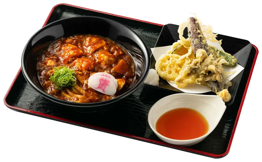 【10/8（木）～期間限定！】資さんうどん初の『麻婆フェア』開始！ガツンと濃厚＆マイルドな辛さの絶品麻婆をぜひ♪ 画像 4