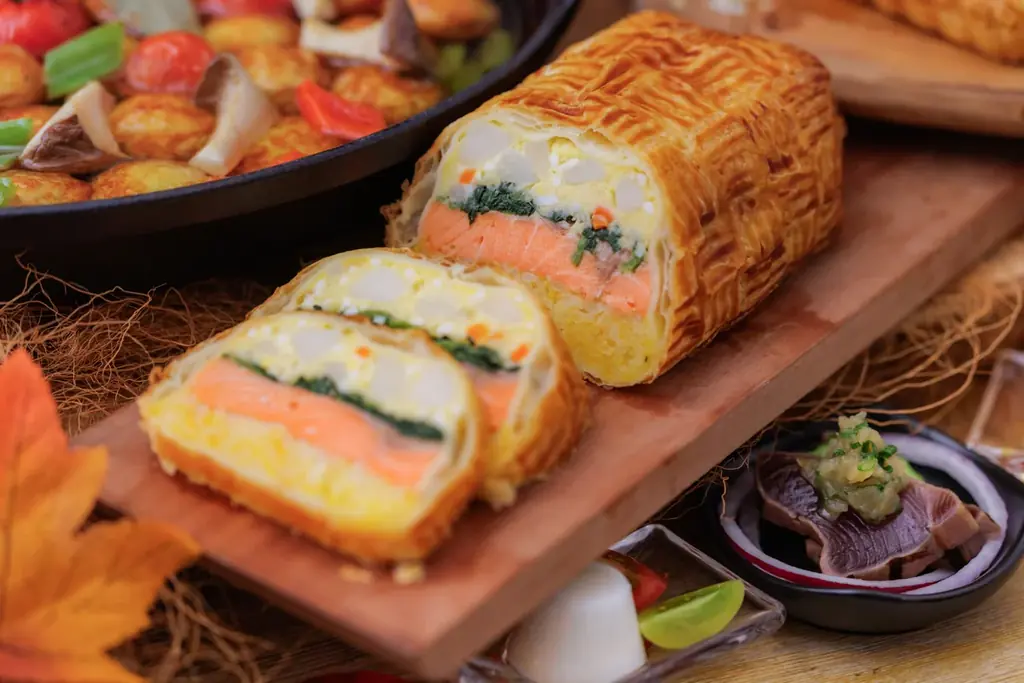 料理とスイーツ、副総料理長とペストリー副料理長が旬の味覚を彩るスイーツ＆ランチブッフェ「匠の饗宴 Battle of Sous chef’s 収穫祭」10月14日より開催 画像 3