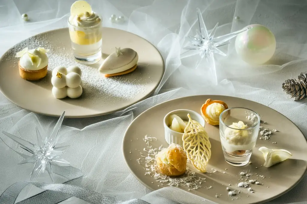 【品川プリンスホテル】『洋梨と綿雪のアフタヌーンティー』～ふわり舞う、最上階の冬世界～を販売 画像 2