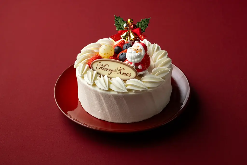 【東京ドームホテルのクリスマス】フランスの伝統的な苺のケーキをアレンジした新作が登場。クリスマスリースやツリーに見立てたクリスマスケーキ全5種のご予約を2026年11月5日(木)より受付開始 画像 3