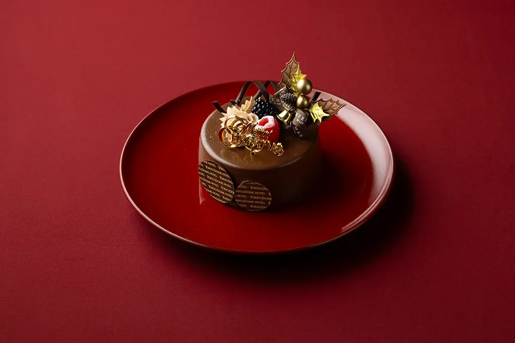 【東京ドームホテルのクリスマス】フランスの伝統的な苺のケーキをアレンジした新作が登場。クリスマスリースやツリーに見立てたクリスマスケーキ全5種のご予約を2026年11月5日(木)より受付開始 画像 5