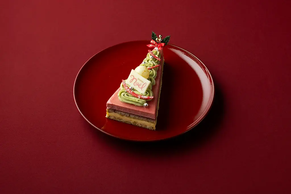【東京ドームホテルのクリスマス】フランスの伝統的な苺のケーキをアレンジした新作が登場。クリスマスリースやツリーに見立てたクリスマスケーキ全5種のご予約を2026年11月5日(木)より受付開始 画像 6