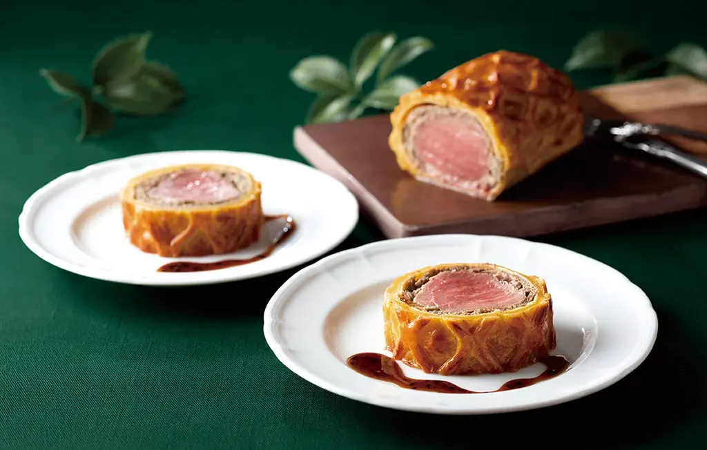【東京ドームホテルのクリスマス】フランスの伝統的な苺のケーキをアレンジした新作が登場。クリスマスリースやツリーに見立てたクリスマスケーキ全5種のご予約を2026年11月5日(木)より受付開始 画像 8