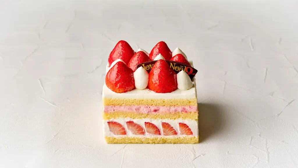 【大磯プリンスホテル】サンタやトナカイ、旬のいちごが彩るクリスマスケーキ2026（全4種類）を販売 画像 3