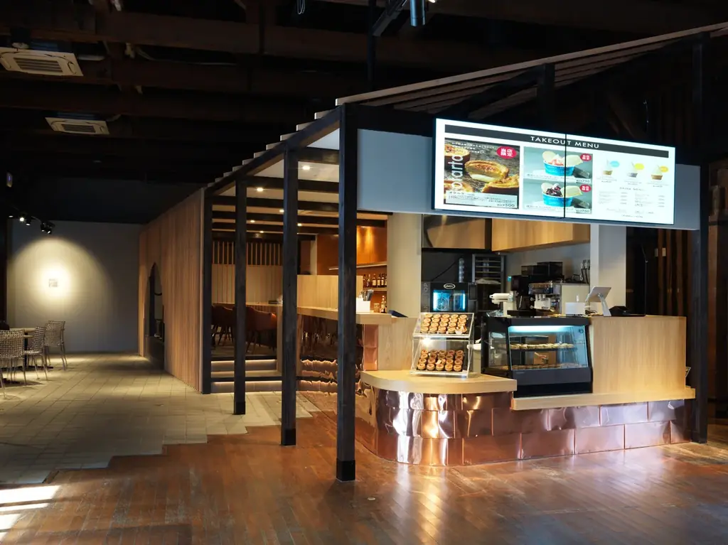 【ルタオ運河プラザ店2周年】これまでご愛顧いただいた皆様へ、感謝を込めて。記念菓『運河パルフェフロマージュ ブリュレバウム』など、新作スイーツを発売開始。 画像 7