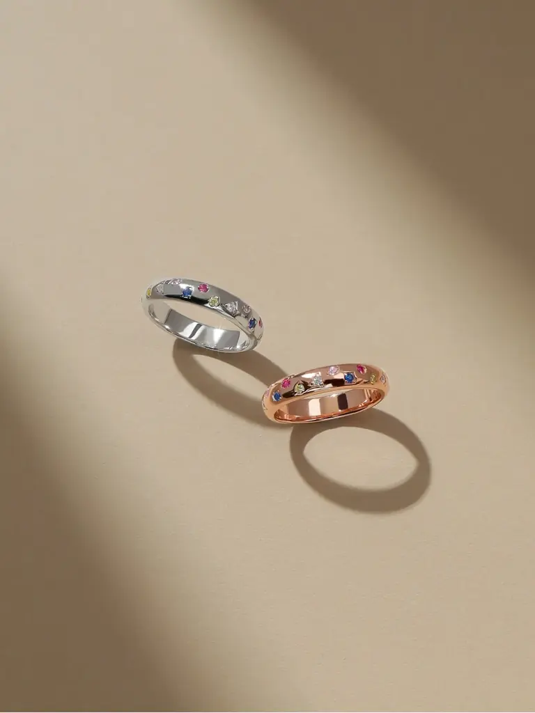 山中柔太朗プロデュースブランド「CEL-CEL」から、ホリデーシーズンを彩る4th collectionが登場！ブランド初となる腕時計と、5色のカラーストーンが輝くアクセサリーを展開。 画像 5