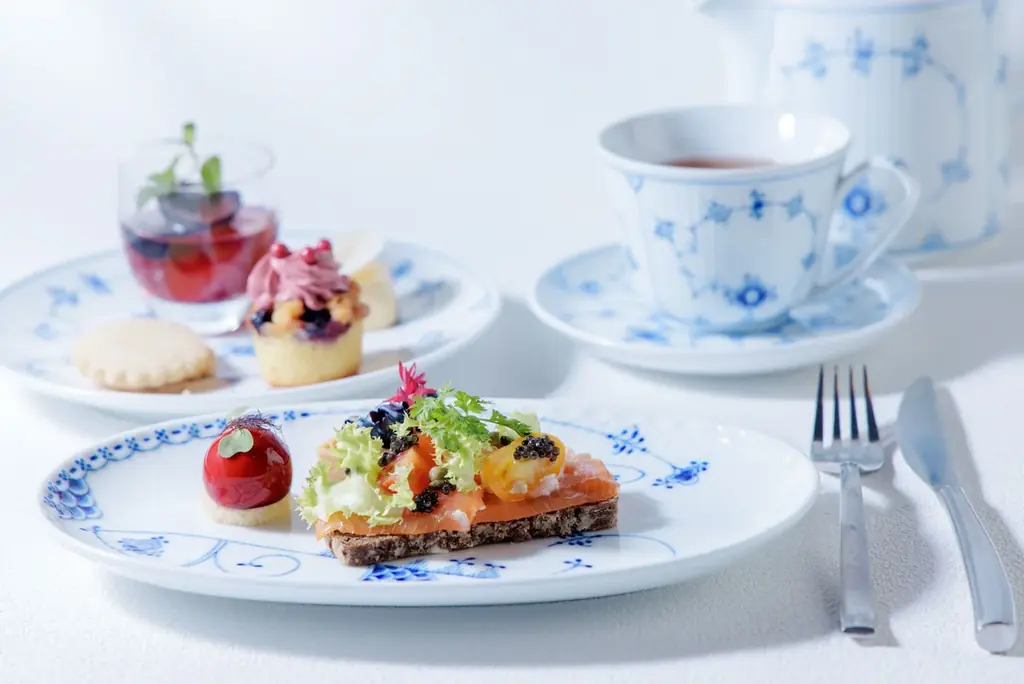 【ウェスティンホテル東京】デンマーク王室御用達「ロイヤル コペンハーゲン」と紡ぐ優美な「Royal Copenhagen Afternoon Tea」を11月4日（水）～13日（金）平日限定開催 画像 2