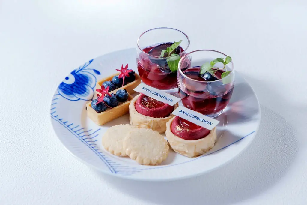 【ウェスティンホテル東京】デンマーク王室御用達「ロイヤル コペンハーゲン」と紡ぐ優美な「Royal Copenhagen Afternoon Tea」を11月4日（水）～13日（金）平日限定開催 画像 3