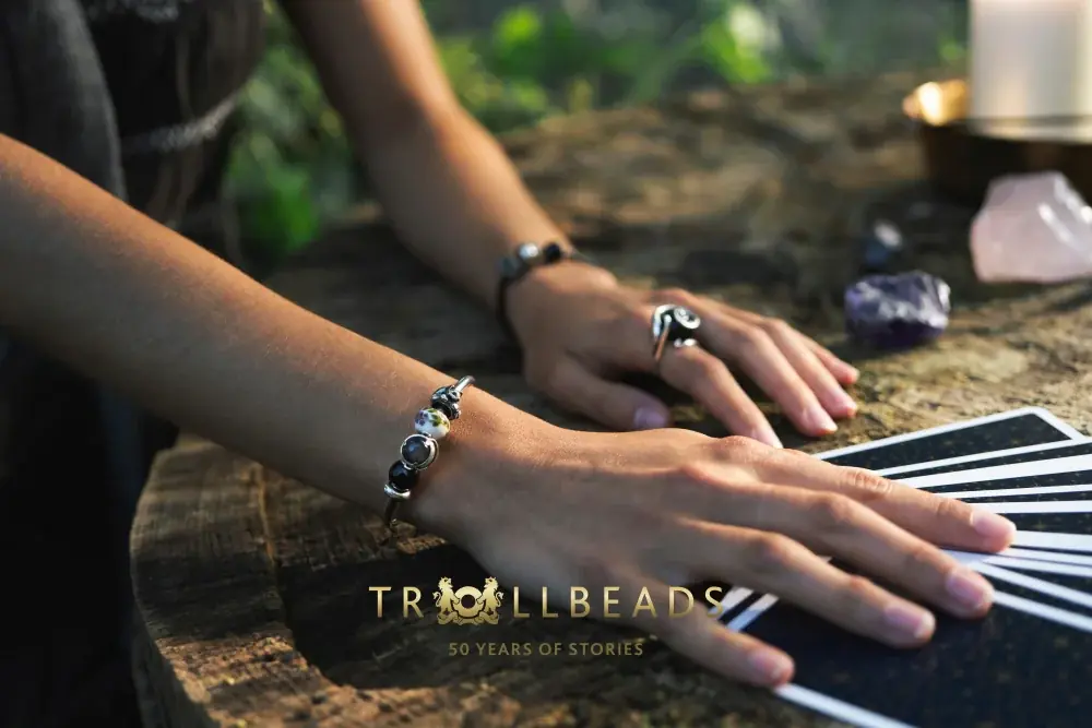 「YOU ARE ALREADY PERFECT.」 北欧ウェルネス思想×占い×デンマーク発ファインジュエリー「Trollbeads」がコラボレーション！ 画像 4