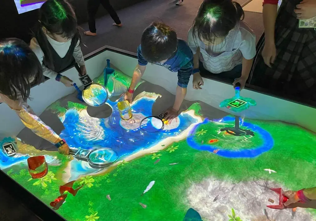 「こびとづかん」のコビトたちと遊ぼう！横浜・越谷の「Muchu Planet」で10月27日（火）より限定コラボ開催！ 画像 7