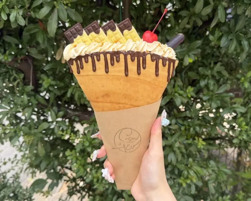 【好評につき販売店舗拡大】「プリン王子」×「クレープとエスプレッソと」コラボクレープ、10月14日（水）より全国10店舗で販売開始！ 画像 1