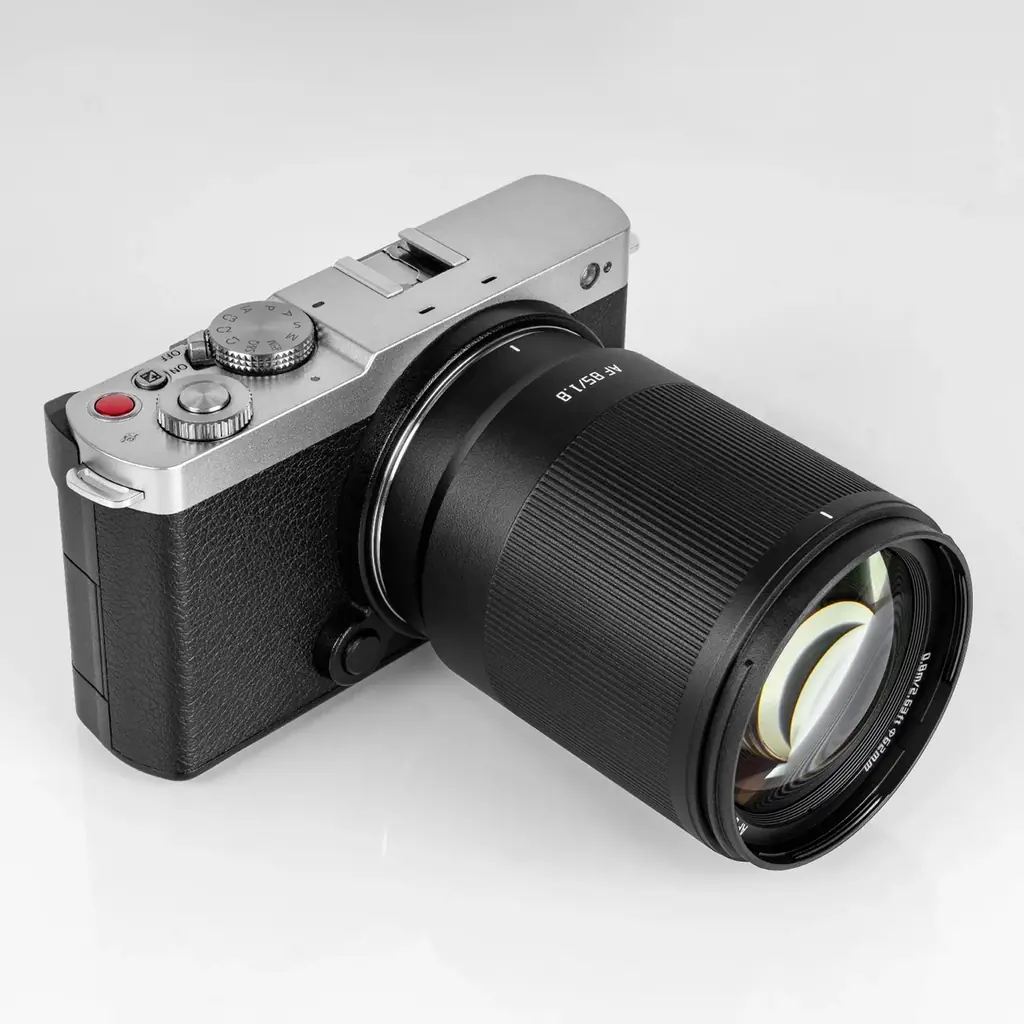 レンズの見た目まで、自分らしく。外観カスタムが楽しめる「TTArtisan Neo AF 85mm f/1.8」Lマウント用発売 画像 5