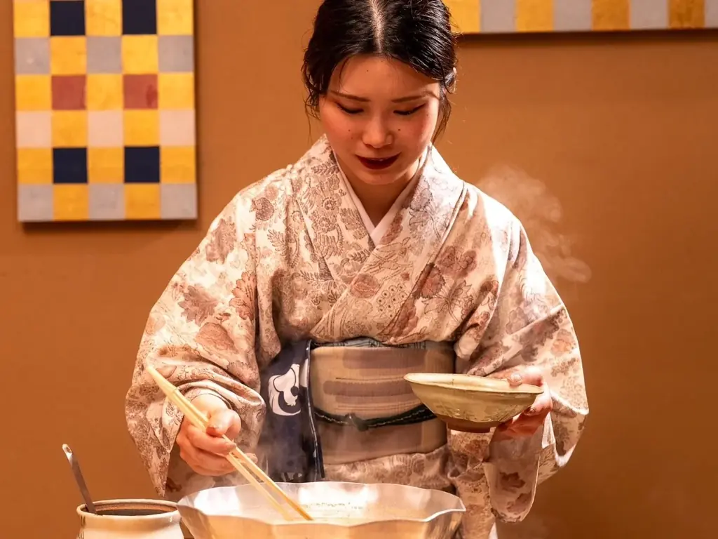 【夢のコラボ】博多銘菓「チロリアン」と「博多水炊き とり田」が生んだ「チロリデン〈柚子胡椒味〉」を10月15日に新発売！ 画像 9