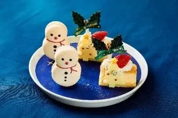【全国4都市で期間限定開催】雪の世界とオーガニックローズが彩る、冬限定の華やかなティータイム「ベストブライダルスノーホリデー×ジュリーク ローズアフタヌーンティー」を開催 画像 5