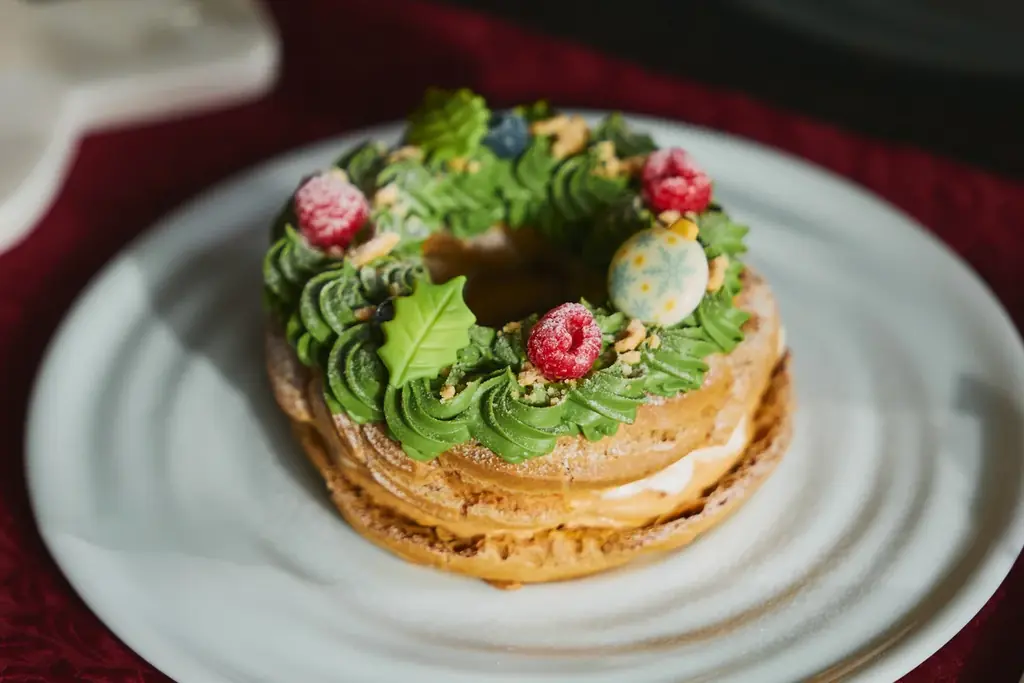 デザートワゴンで贈る優雅なクリスマススイーツビュッフェ「The Royal Lounge ～Sweets Christmas～」を開催 画像 4