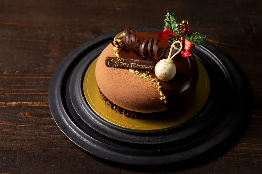 【10/15(木)予約受付開始】「八芳園洋菓子店」クリスマスケーキ2026　王道と「和」のエッセンスが香る全6種を数量限定で販売 画像 6