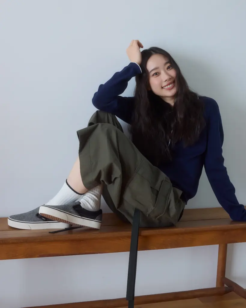 【ABCマート限定】Vansのクラシックモデルを秋冬らしい素材と色合いへ　Vans「Fall Collection」学生時代からVansを履き続けてきたと語る倉沢杏菜をモデルに初起用 画像 4